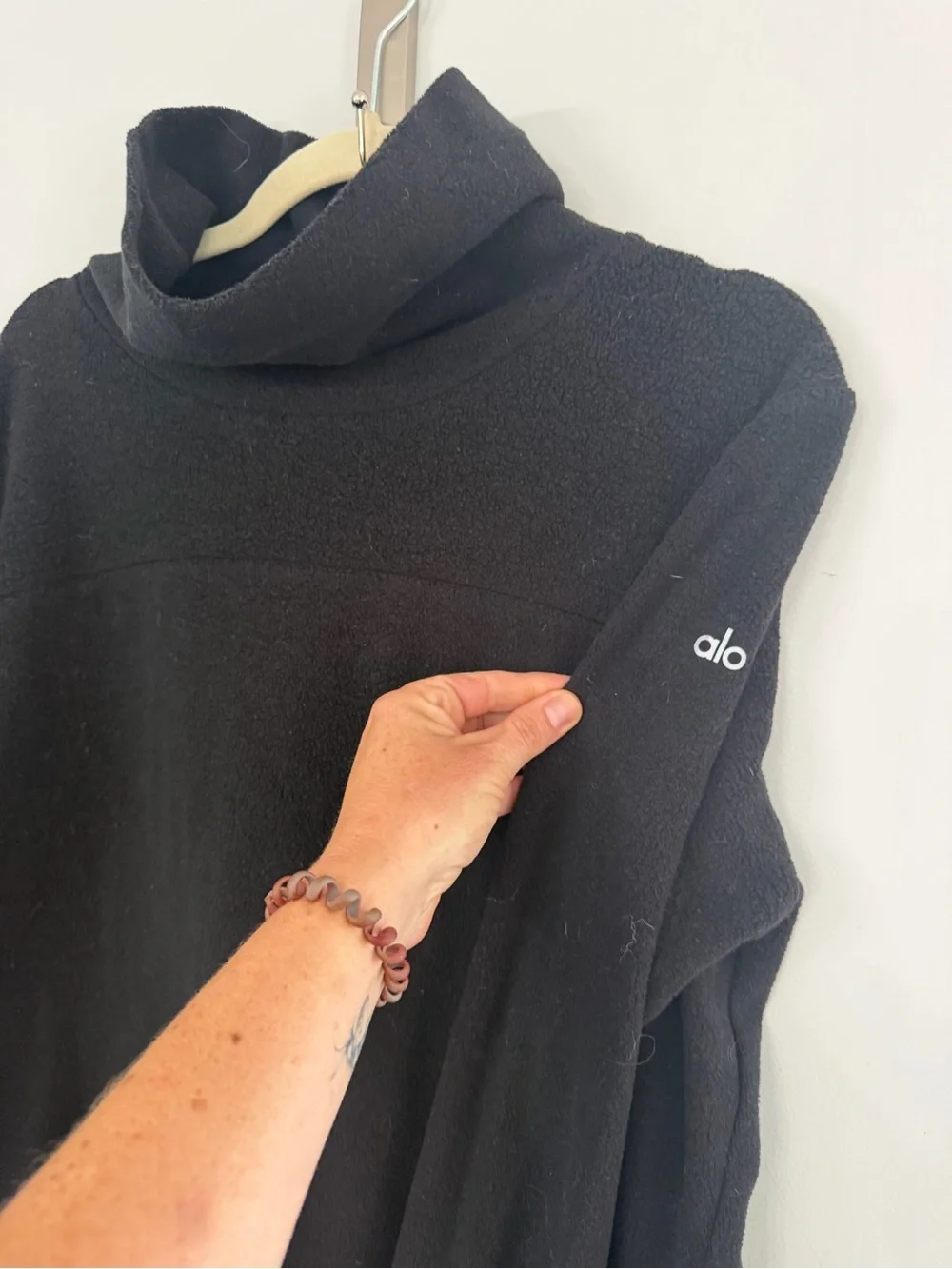 ALO Yoga cozy versatile